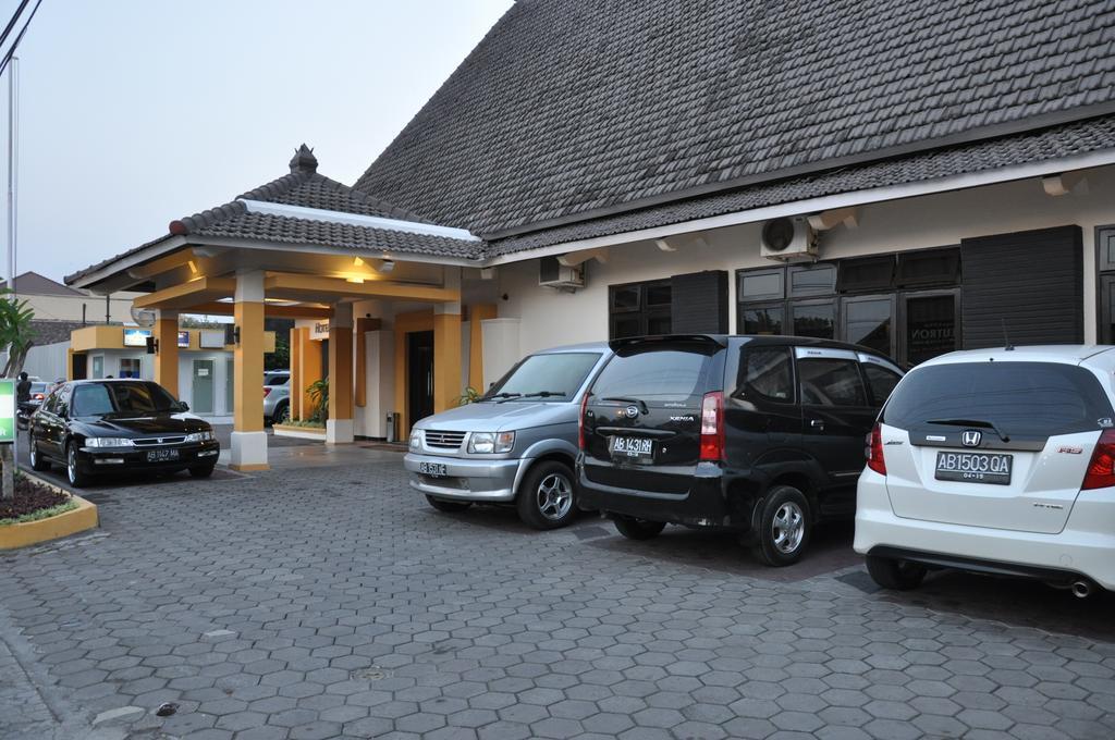Hotel Wisanti Yogyakarta Exteriör bild