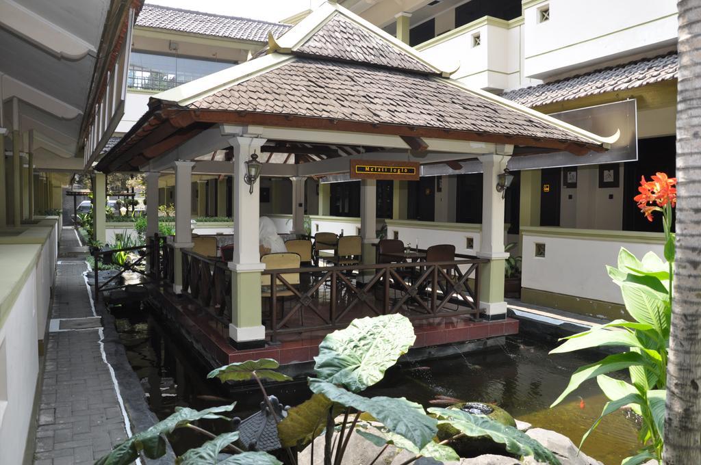 Hotel Wisanti Yogyakarta Exteriör bild