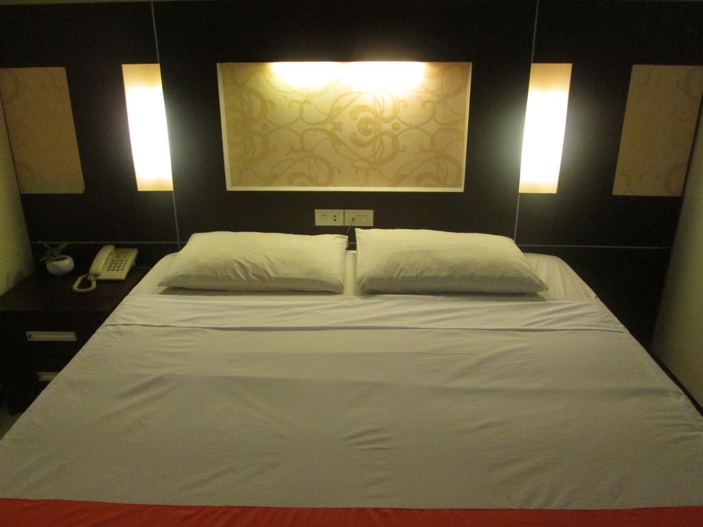 Hotel Wisanti Yogyakarta Exteriör bild