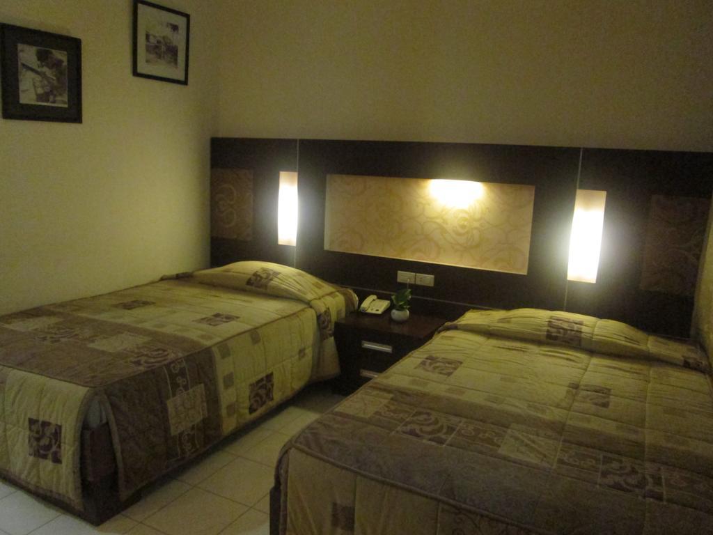 Hotel Wisanti Yogyakarta Exteriör bild