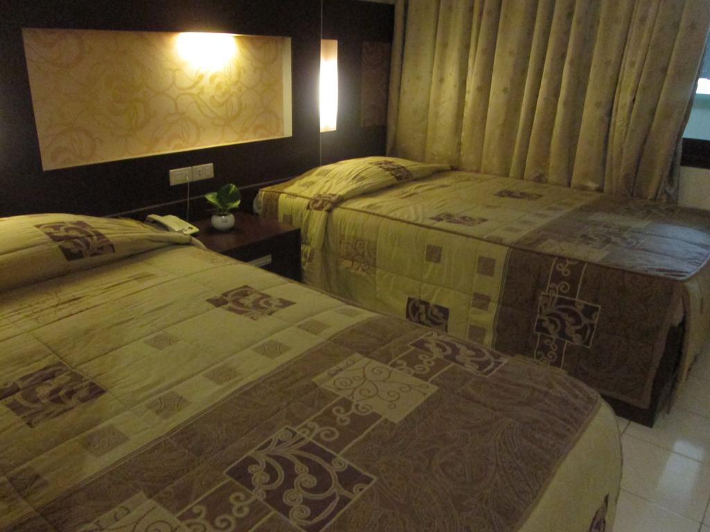 Hotel Wisanti Yogyakarta Exteriör bild