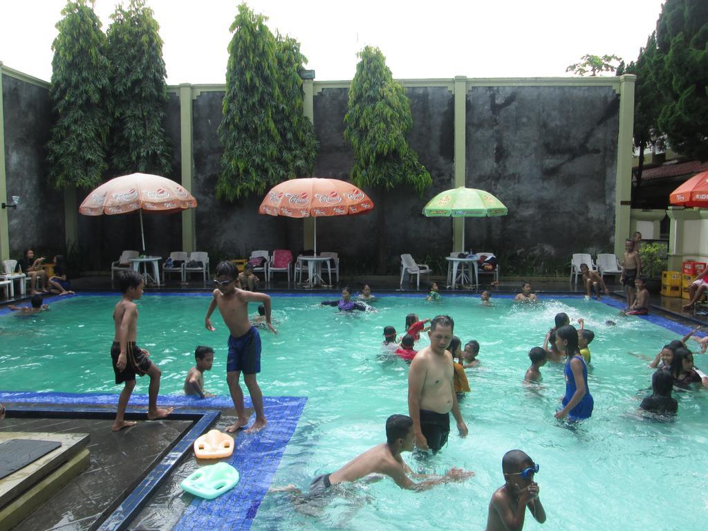 Hotel Wisanti Yogyakarta Exteriör bild