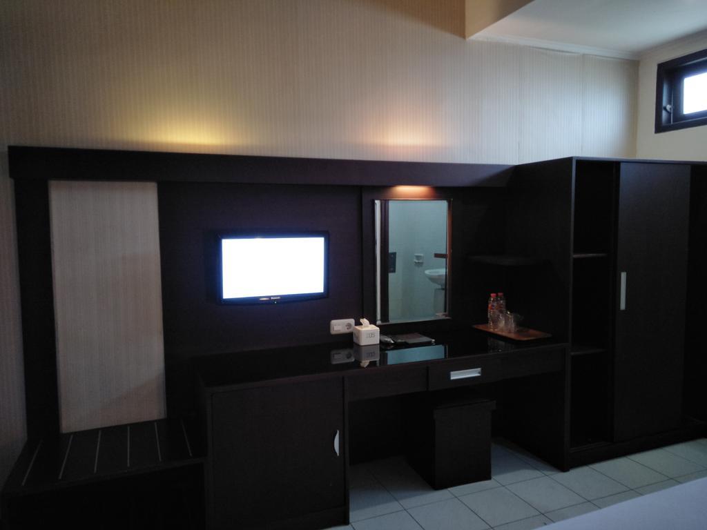 Hotel Wisanti Yogyakarta Exteriör bild