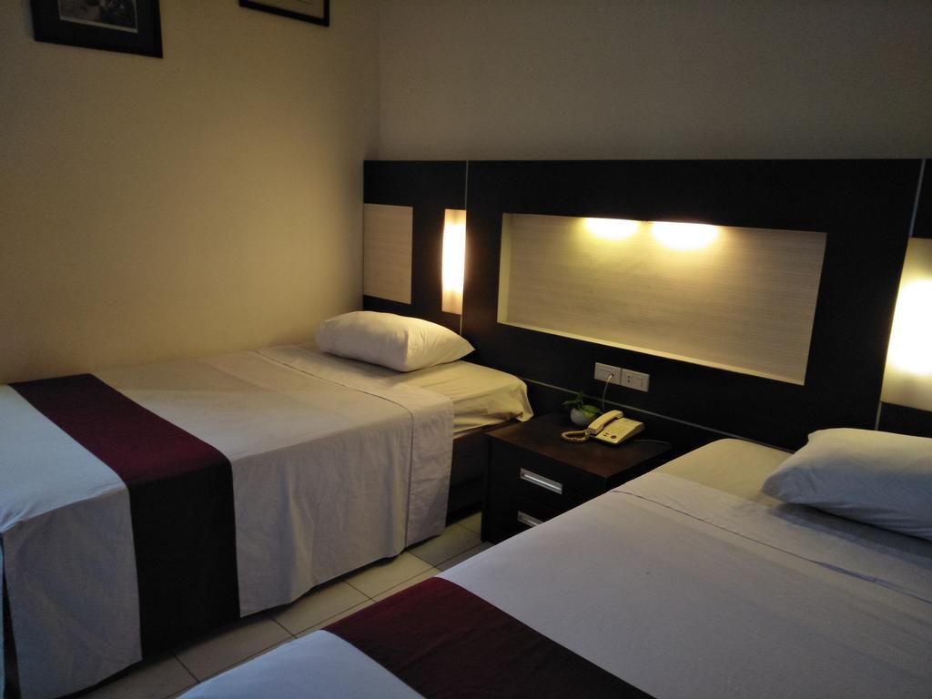 Hotel Wisanti Yogyakarta Exteriör bild