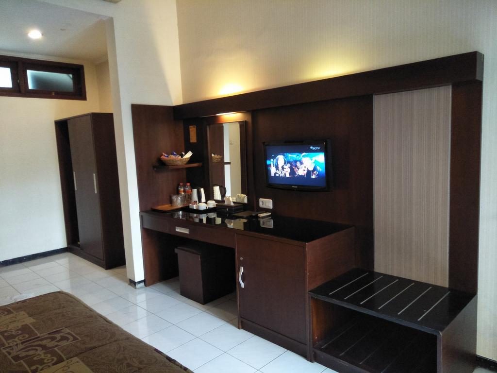 Hotel Wisanti Yogyakarta Exteriör bild