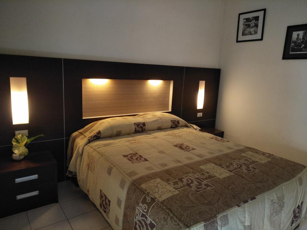 Hotel Wisanti Yogyakarta Exteriör bild