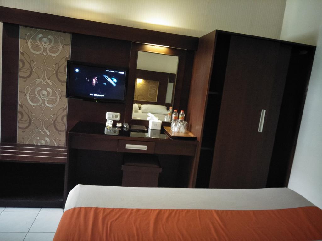 Hotel Wisanti Yogyakarta Exteriör bild