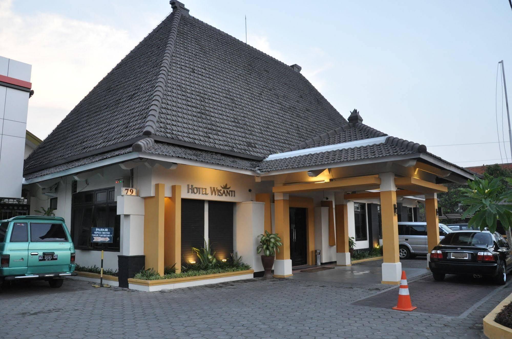 Hotel Wisanti Yogyakarta Exteriör bild
